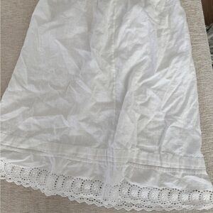 Vintage White Lace Trim Skirt